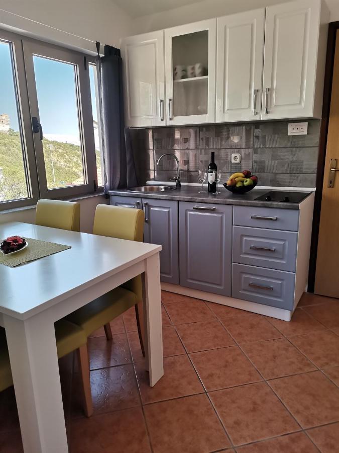 Apartments Zora Сен Екстериор снимка