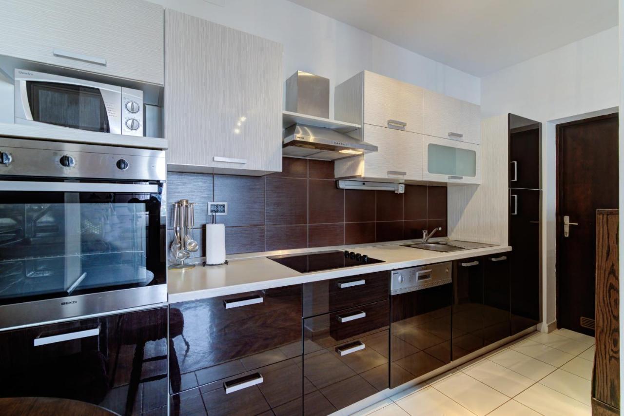 Apartments Zora Сен Екстериор снимка