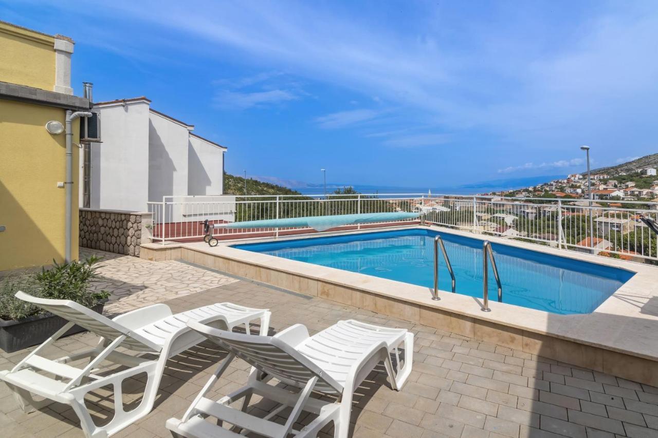 Apartments Zora Сен Екстериор снимка