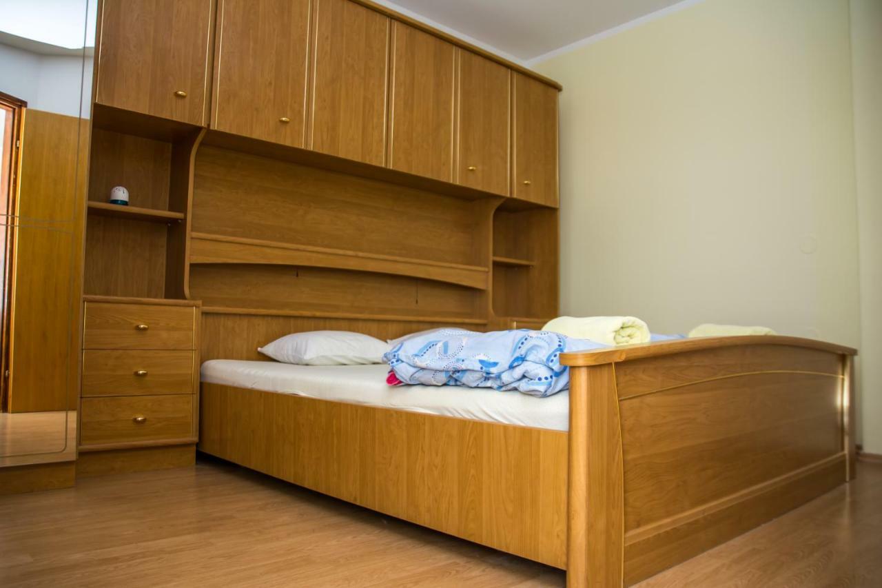 Apartments Zora Сен Екстериор снимка